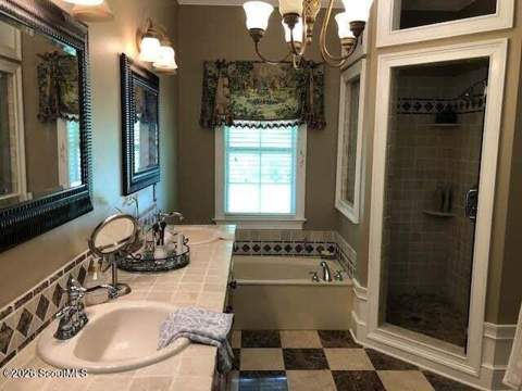 1105 Cherokee Drive, Waycross GA - photo 16 of 27