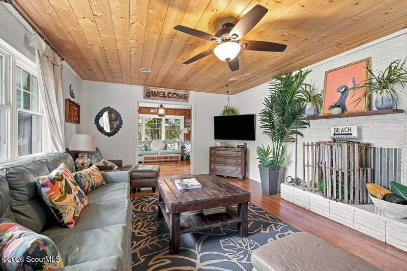 3 bedroom Single Family Residence at 622 Dellwood Avenue, Dellwood, St. Simons Island — photo 4