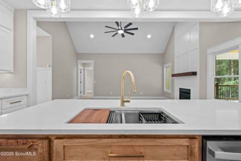 288 Caleb Circle, Jesup GA - photo 14 of 34