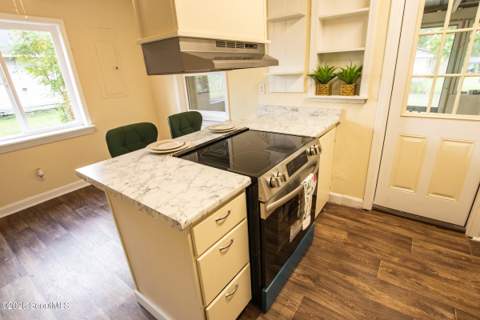 613 N Crawford Street, Waycross GA - photo 16 of 32