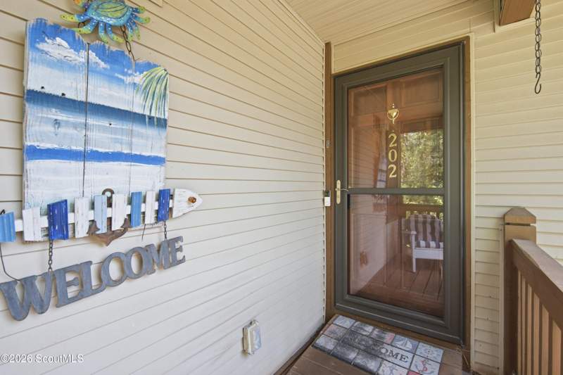 3 bedroom Condominium at 202 Harbour Oaks Drive, Harbour Oaks Condos, St. Simons Island — photo 2