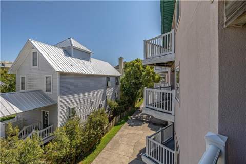 1524 Wood Avenue, St. Simons Island GA - photo 12 of 19
