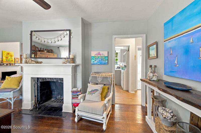2 bedroom Single Family Residence at 2120 Atkinson Street, Brunswick Villa, Brunswick — photo 4