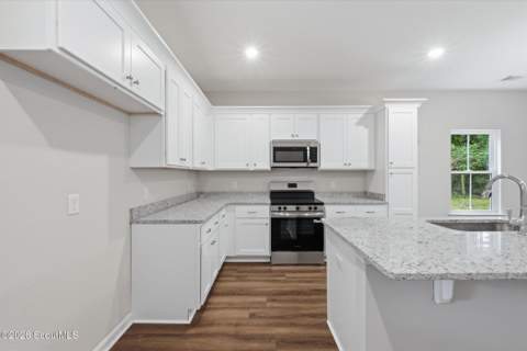 1302 Kentucky Street, Darien GA - photo 15 of 35