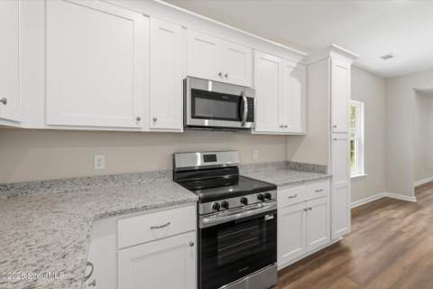 1302 Kentucky Street, Darien GA - photo 16 of 35