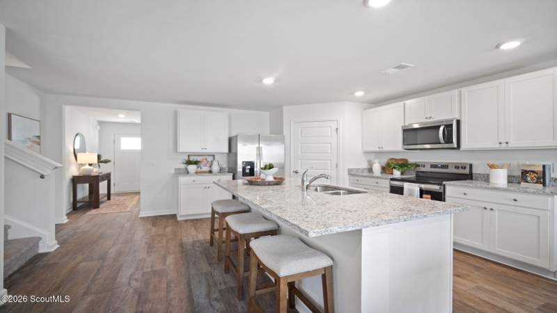 5 bedroom Single Family Residence at 1073 Lakes Boulevard, The Lakes at North Glynn, Brunswick — photo 5