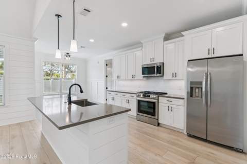 508 Conservation Drive, St. Simons Island GA - photo 8 of 33