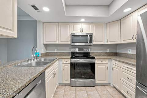 320 Brockinton Marsh, St. Simons Island GA - photo 16 of 39