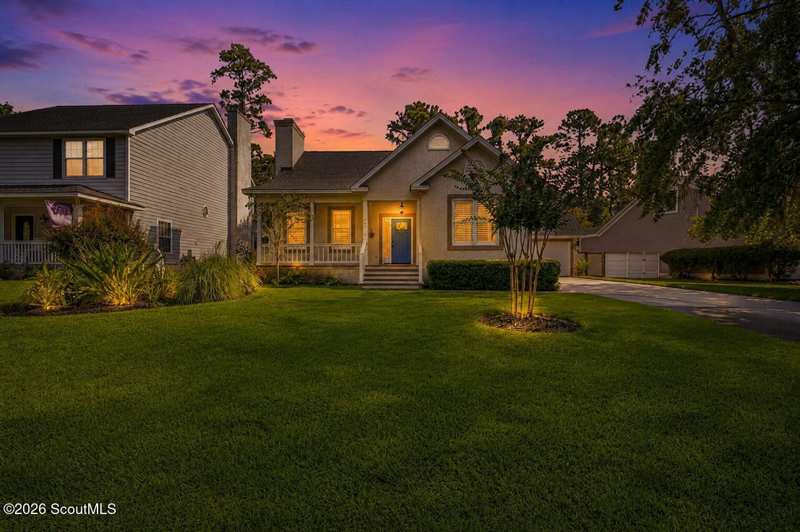 3 bedroom Single Family Residence at 105 E Commons Drive, The Commons at Frederica, St. Simons Island — photo 1