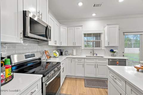 345 Belmont Circle, Brunswick GA - photo 9 of 56