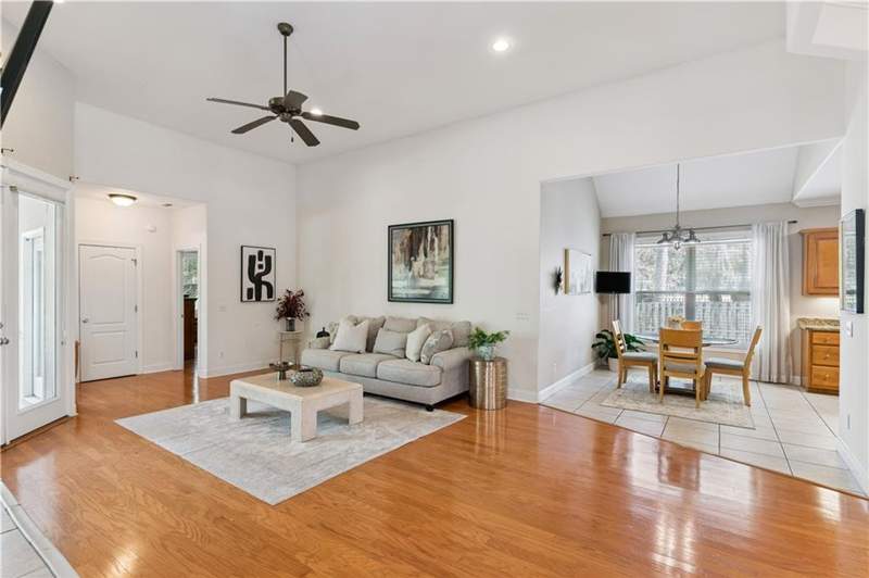 4 bedroom Single Family Residence at 123 Simonton Way, Simonton, St. Simons Island — photo 5