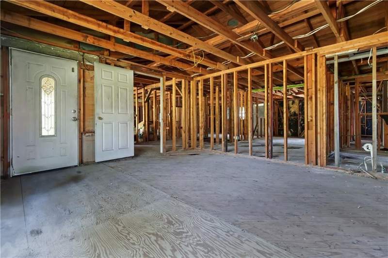 3 bedroom Single Family Residence at 3261 Smith Road, No Recorded Subdivision, Townsend — photo 2