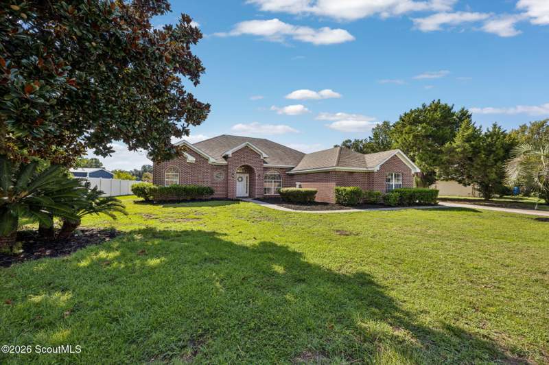 4 bedroom Single Family Residence at 117 Lake Manor Drive, Lake Manor, Kingsland — photo 2