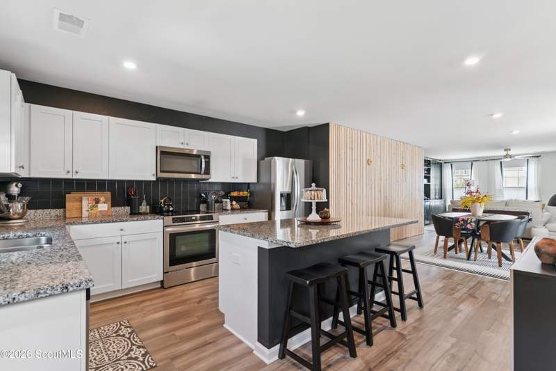 4 bedroom Single Family Residence at 124 Cattan Way, Cathead Landing, Darien — photo 4
