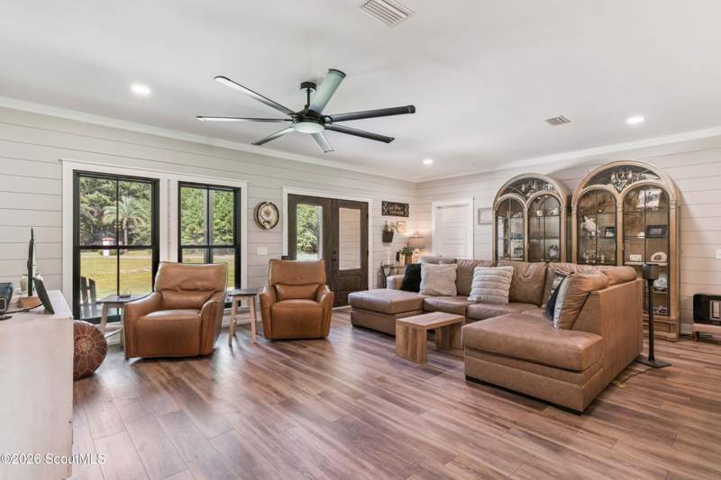 4 bedroom Single Family Residence at 92 La Mare Lane, Tuscan Landing, Waverly — photo 4