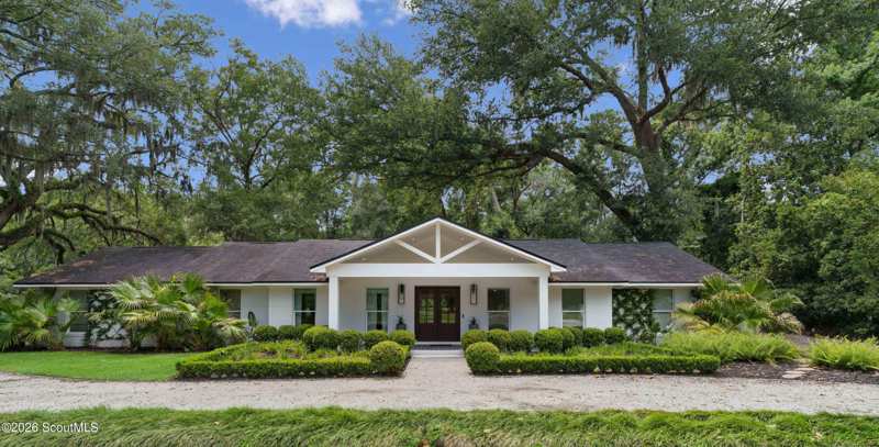 3 bedroom Single Family Residence at 4909 Frederica Road, St Clair Estates, St. Simons Island — photo 1