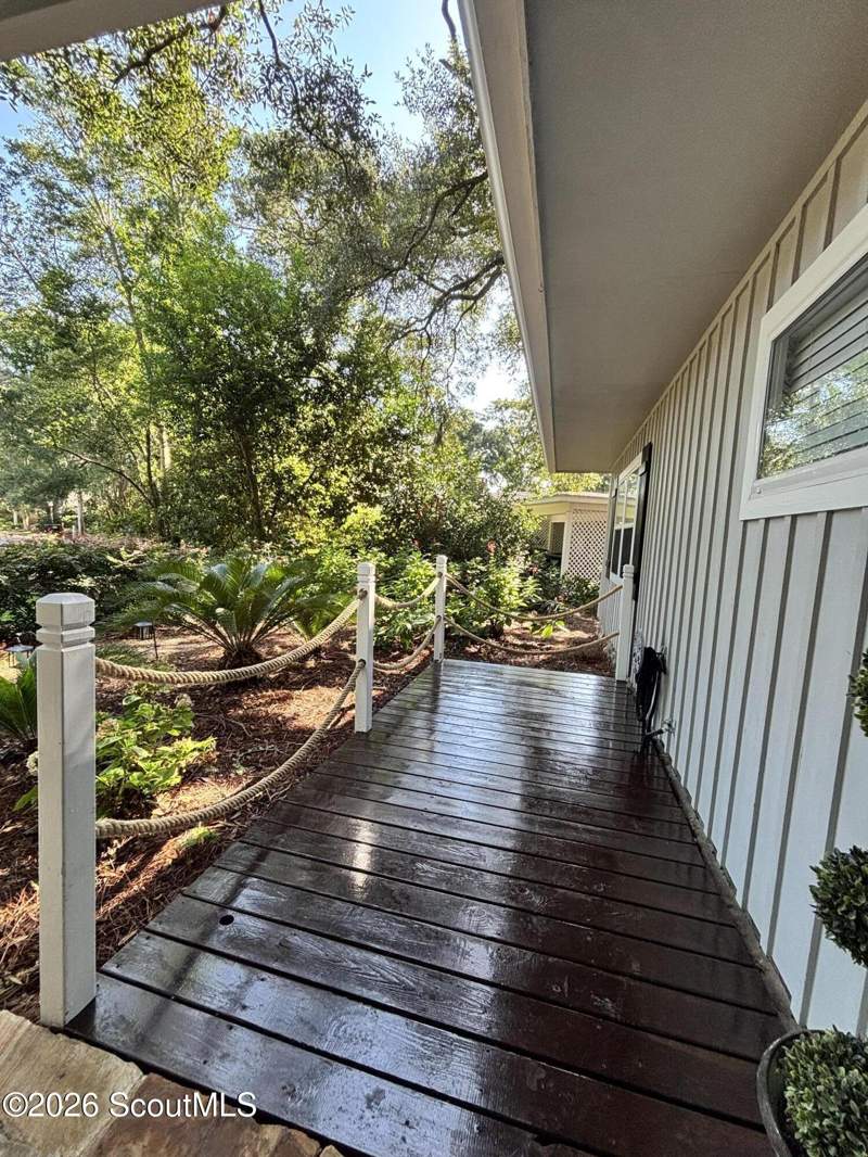4 bedroom Single Family Residence at 512 Wesley Oak Circle, Wesley Oaks, St. Simons Island — photo 4