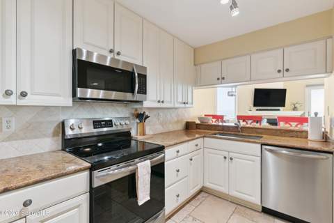 1300 Downing Street, St. Simons Island GA - photo 12 of 38