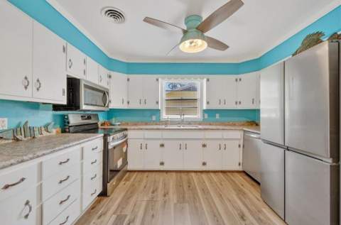 1011 Cherokee Circle, Waycross GA - photo 8 of 34