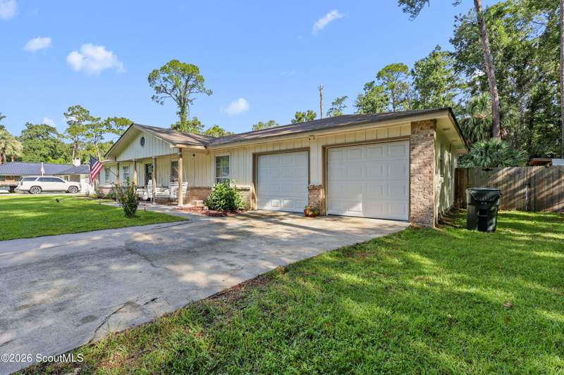 3 bedroom Single Family Residence at 1201 Fairway, Country Club Park, Brunswick — photo 3