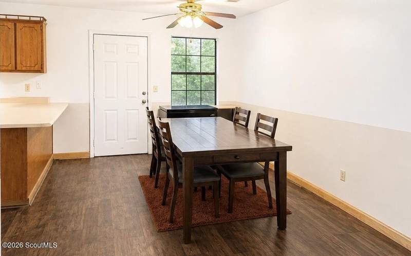 3 bedroom Single Family Residence at 830 Dogwood Drive, No Recorded Subdivision, Blackshear — photo 3