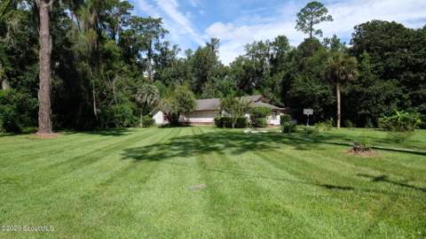 402 W 3rd Street, Woodbine GA - photo 6 of 11