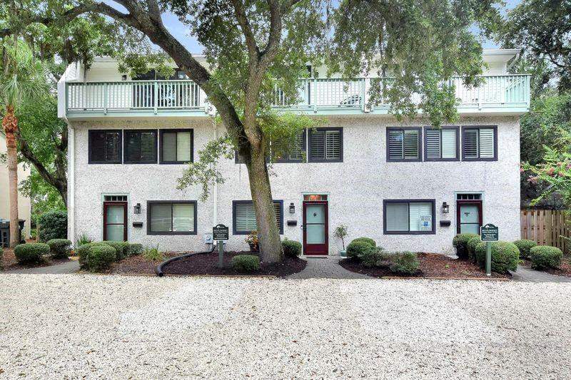3 bedroom Condominium at 1517 Wood Avenue, Tree Tops Condos, St. Simons Island — photo 2