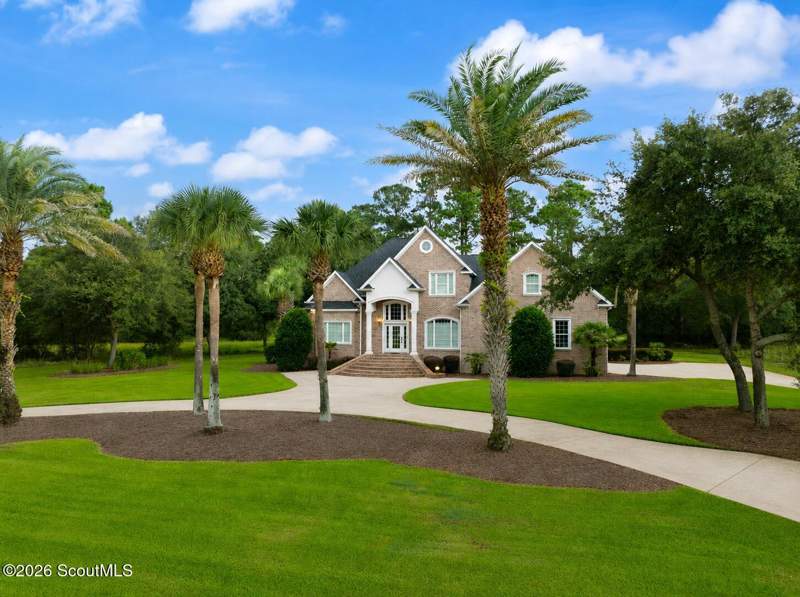 4 bedroom Single Family Residence at 1393 Coopers Point Drive, Cooper's Point, Townsend — photo 2