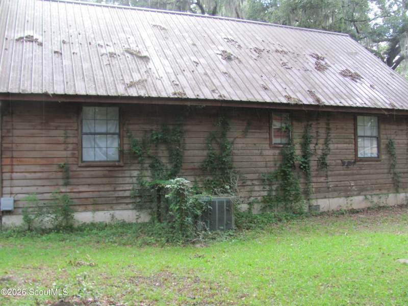 3 bedroom Single Family Residence at 125 N End Drive, No Recorded Subdivision, Brunswick — photo 3