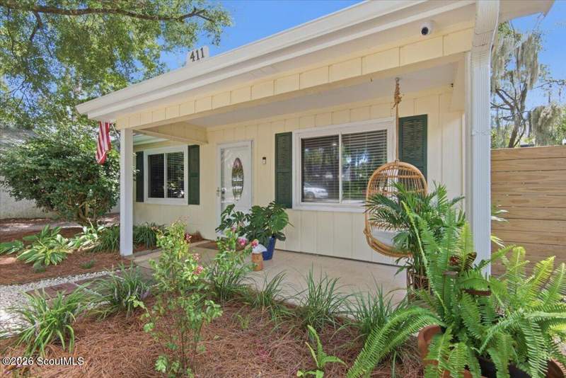 3 bedroom Single Family Residence at 411 Cedar Street, Glynn Haven Estates, St. Simons Island — photo 2