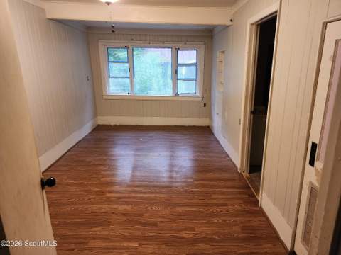402 W 3rd Street, Woodbine GA - photo 8 of 11