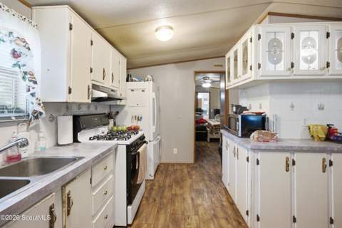 3885 Owl Lane, Waycross GA - photo 10 of 31