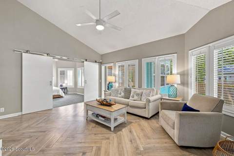 222 Circle Drive, St. Simons Island GA - photo 7 of 38