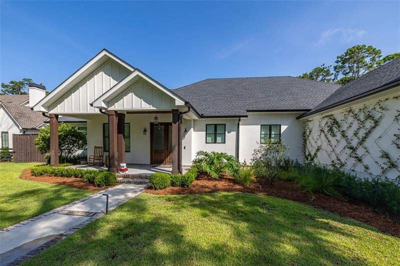 4 bedroom Single Family Residence at 147 Butler Lake Drive, Hampton Point, St. Simons Island — photo 5