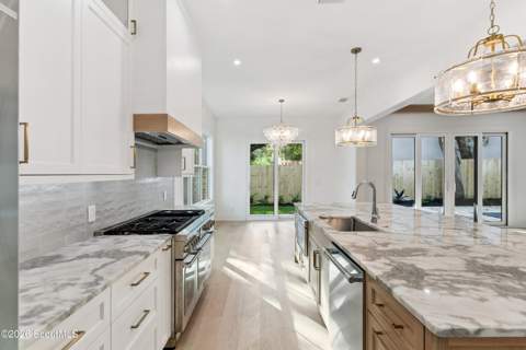 1154 Ocean Boulevard, St. Simons Island GA - photo 17 of 55