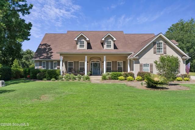 117 Winding Trail