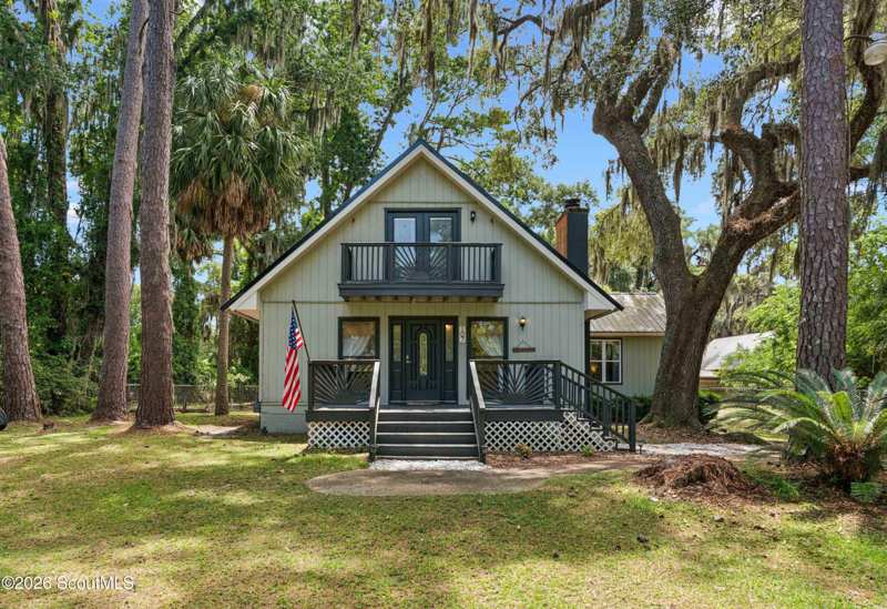 3 bedroom Single Family Residence at 107 Oak Street, Highland Park, Brunswick — photo 1