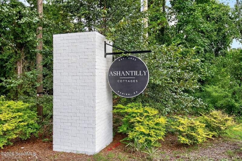 3 bedroom Single Family Residence at 1610 Ashantilly Drive, Ashantilly, Darien — photo 3