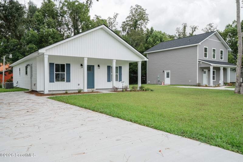 3 bedroom Single Family Residence at 37 Ne Railroad Street, No Recorded Subdivision, Ludowici — photo 2