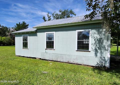 208 E Weed Street, St. Marys GA - photo 11 of 14