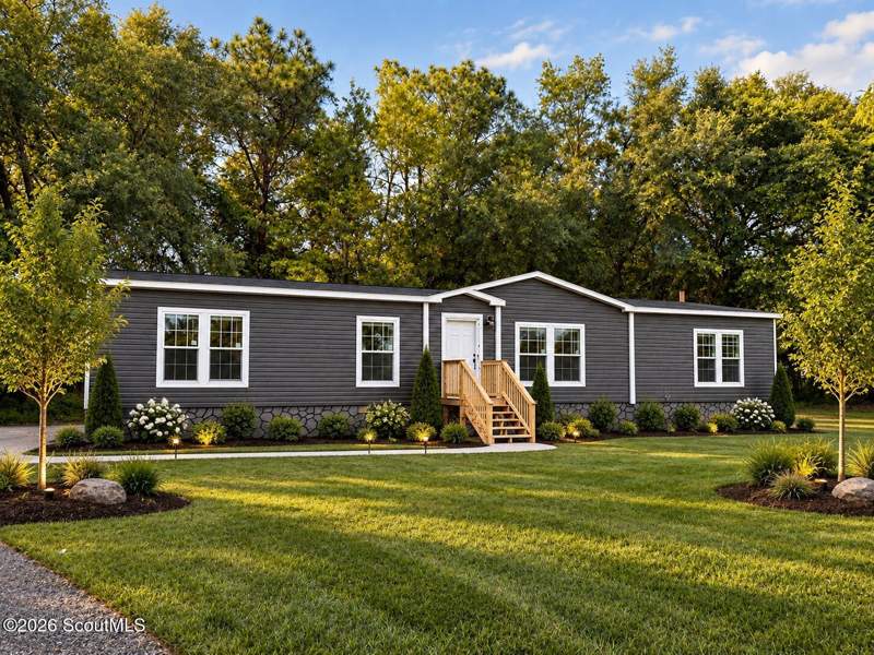 4 bedroom Manufactured Home at 12091 Central Avenue, No Recorded Subdivision, Hoboken — photo 2