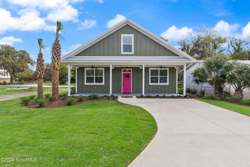 3 bedroom Single Family Residence at 709 Adams Street, No Recorded Subdivision, Darien — photo 3