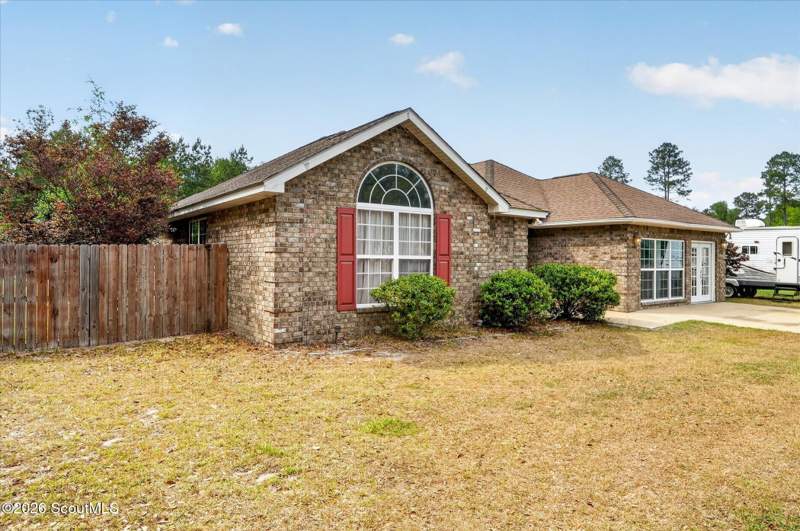 4 bedroom Single Family Residence at 359 Poole Road, Freedom Estates, Ludowici — photo 2