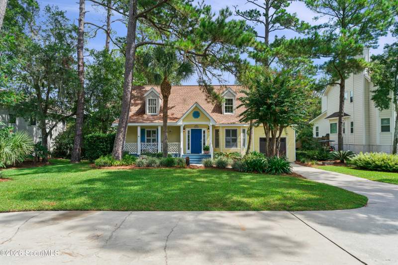 4 bedroom Single Family Residence at 238 Peachtree Street, St. Simons Heights, St. Simons Island — photo 2