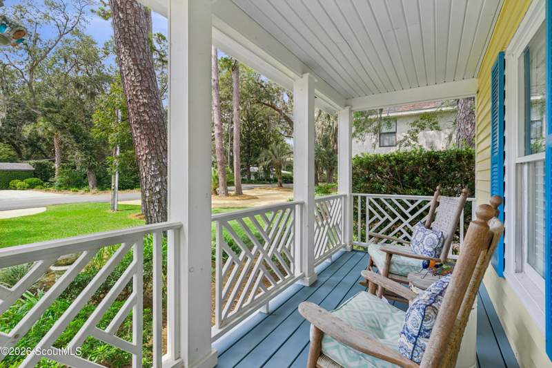 4 bedroom Single Family Residence at 238 Peachtree Street, St. Simons Heights, St. Simons Island — photo 3