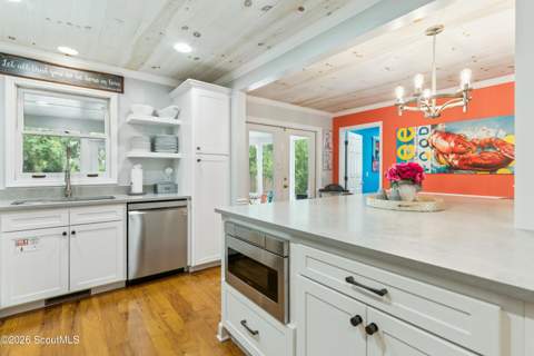 238 Peachtree Street, St. Simons Island GA - photo 12 of 42