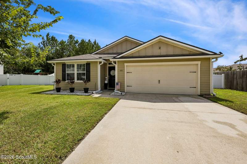 4 bedroom Single Family Residence at 420 Cedar Breeze Drive, Waters Edge, Kingsland — photo 2