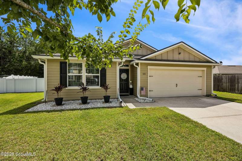 4 bedroom Single Family Residence at 420 Cedar Breeze Drive, Waters Edge, Kingsland — photo 3
