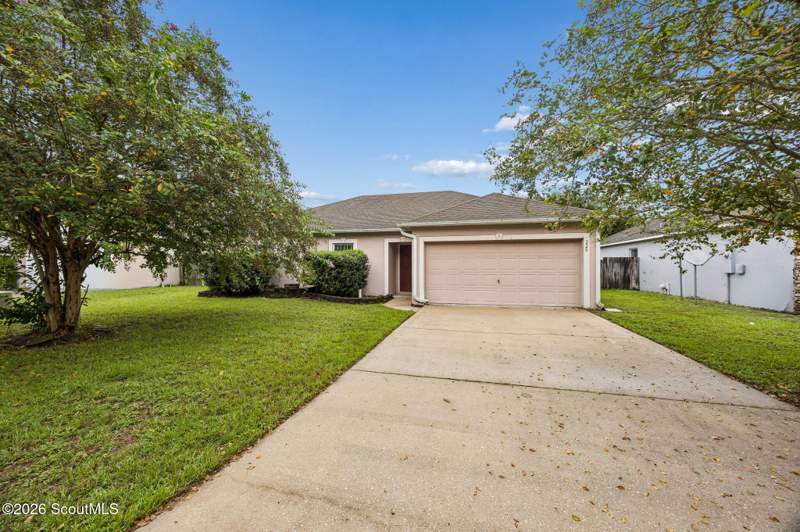 3 bedroom Single Family Residence at 225 Pine Bluff Drive, Pine Bluff, Kingsland — photo 4