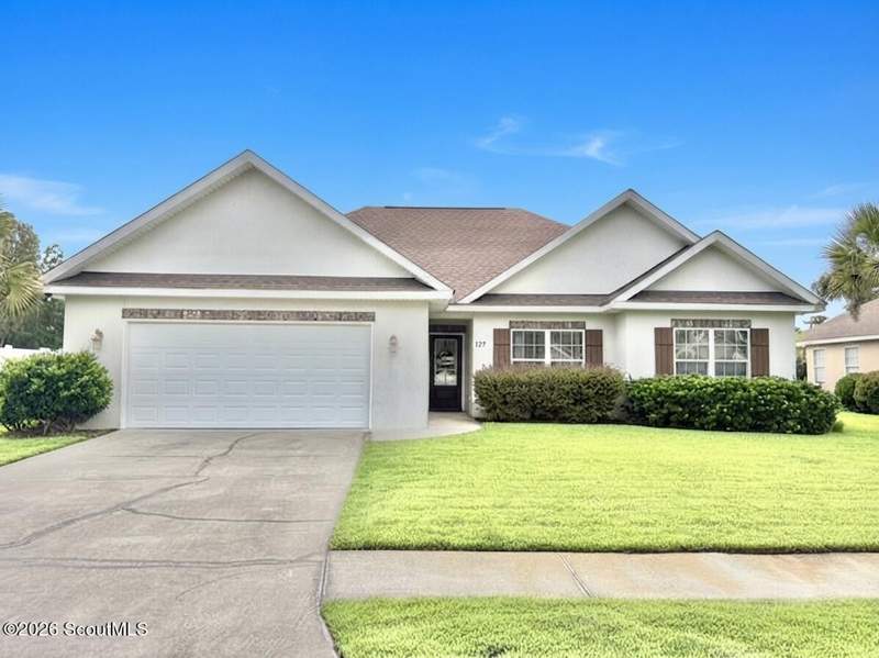 3 bedroom Single Family Residence at 127 Hadleigh Bluff, Somersby Pointe, Brunswick — photo 2